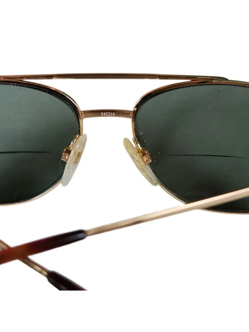 AUSTIN & JAMES 140 Aviatory Sunglasses 303 Gold Metal Frame